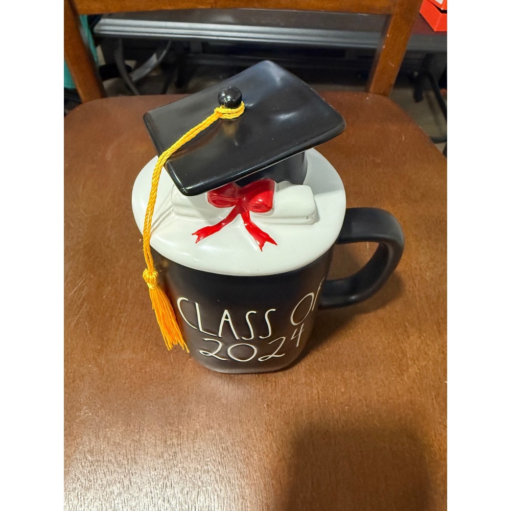 Rae Dunn Artisan Collection Class of 2024 Graduation Mug with Lid Tassel Red Bow - Picture 2 of 5